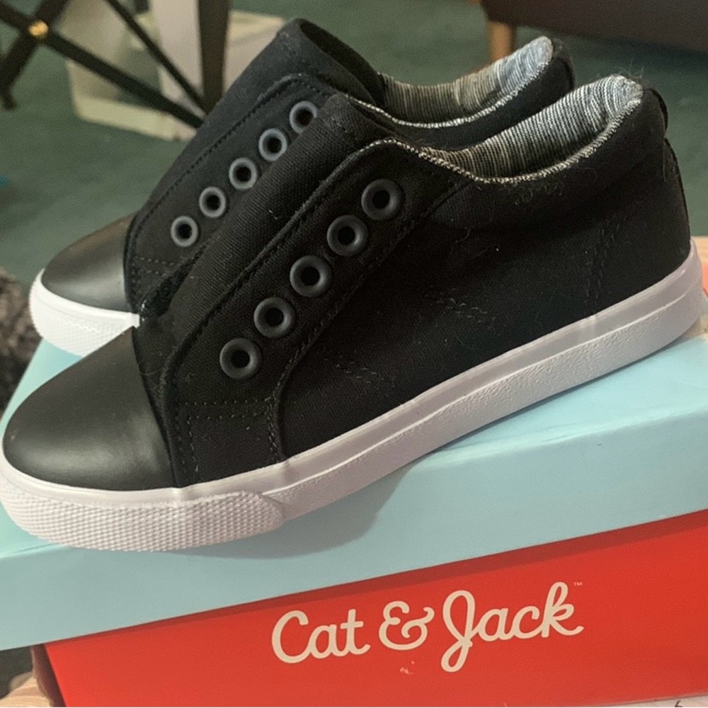 Worn Once Little Kids Size 11 Slip On Shoes Sneakers Black No Laces Cat and Jack